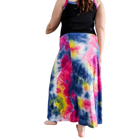 Plus Multicolor Tie-Dye V-Neck Top & Maxi Skirt 2 PC Set - Picture 5 of 7